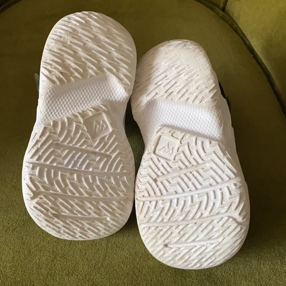 Nike Jordan Why Not Zer0.3 toddler sneakers - Picture 4 of 11